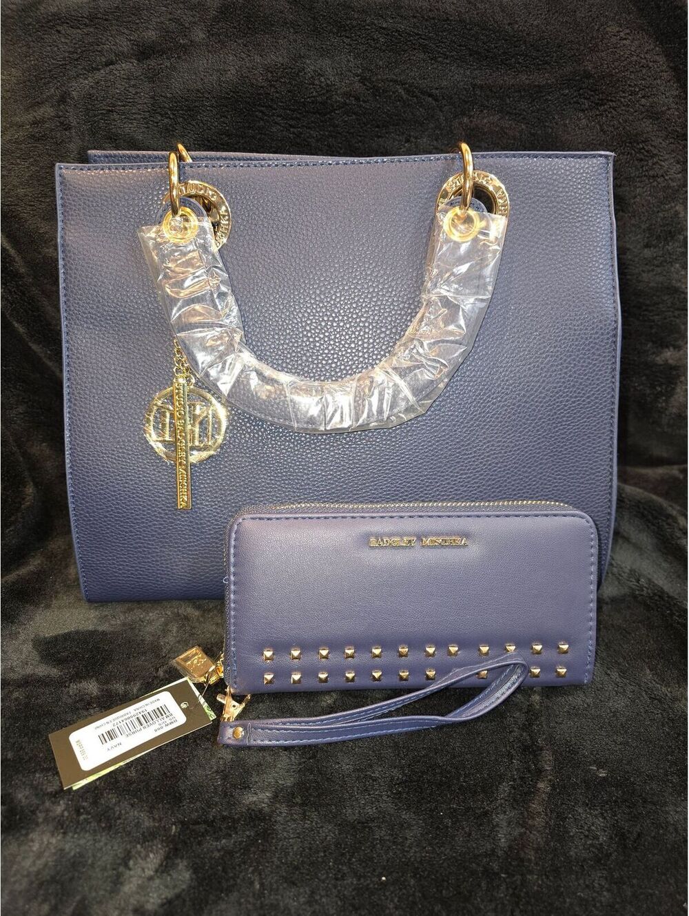 137. NWT Badgley Mischka (Navy Blue) w/ wallet